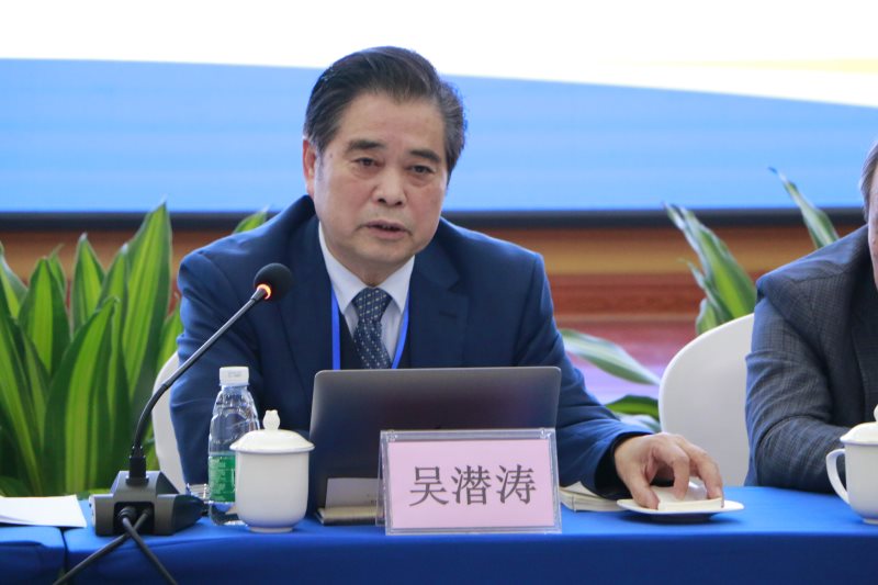 吴潜涛在年会上讲话孔令德在年会开幕式上致辞武耀廷在年会开幕式上